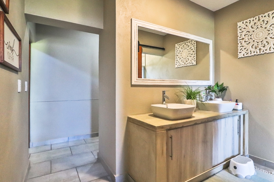 3 Bedroom Property for Sale in The Rest Nature Estate Mpumalanga