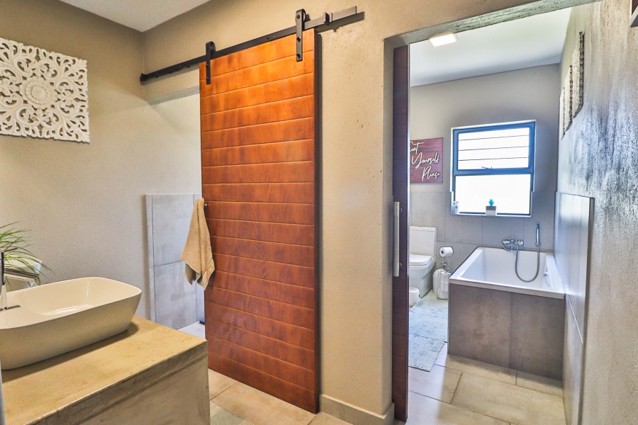 3 Bedroom Property for Sale in The Rest Nature Estate Mpumalanga