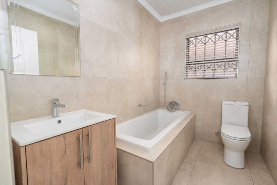 2 Bedroom Property for Sale in Suidheuwel Mpumalanga