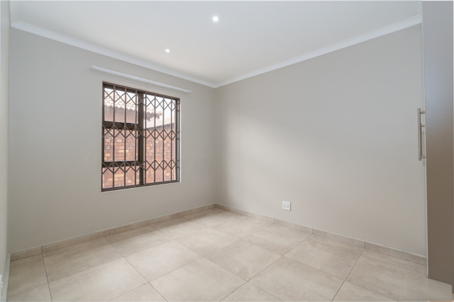 2 Bedroom Property for Sale in Suidheuwel Mpumalanga