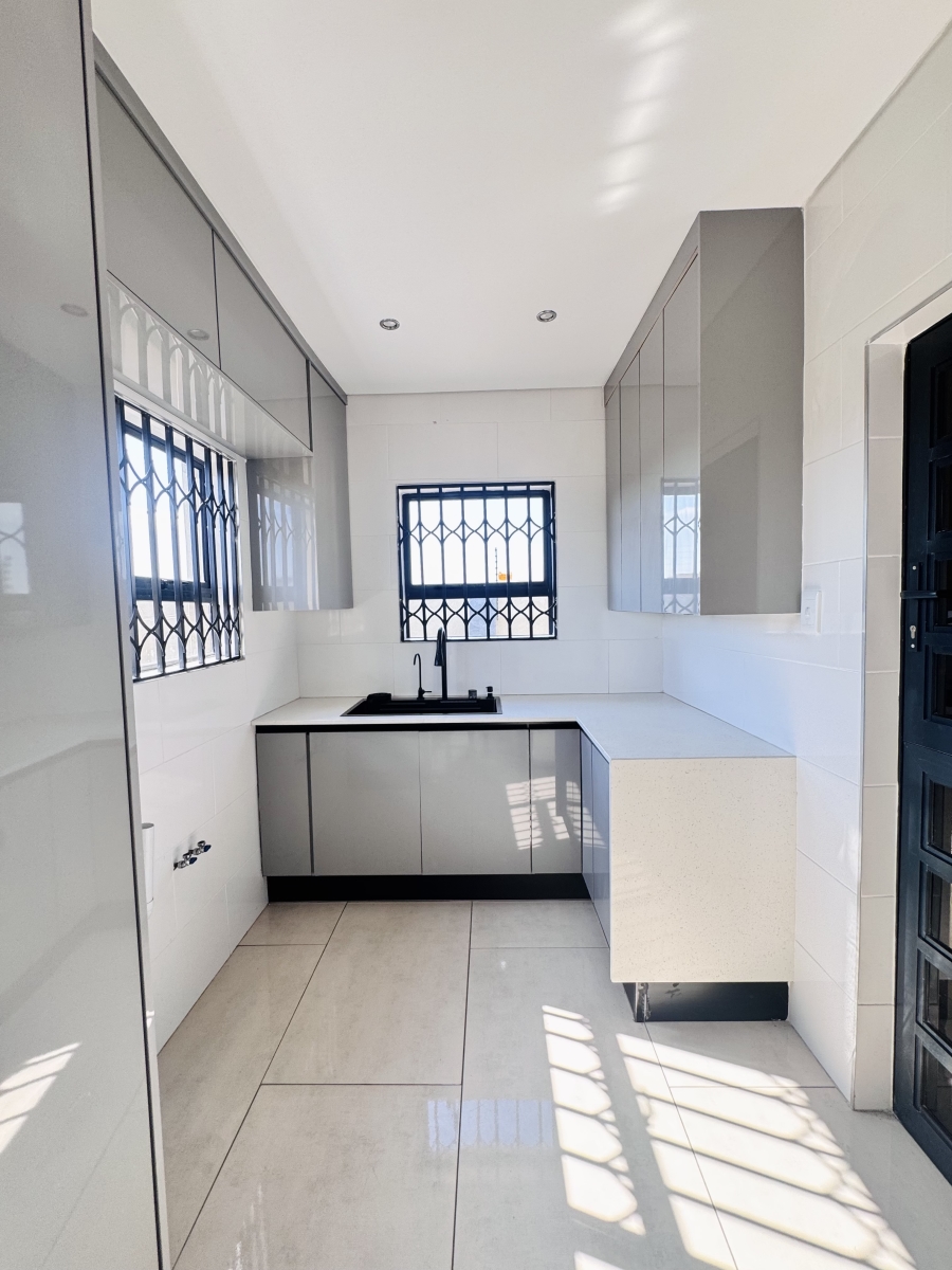 4 Bedroom Property for Sale in Aerorand Mpumalanga
