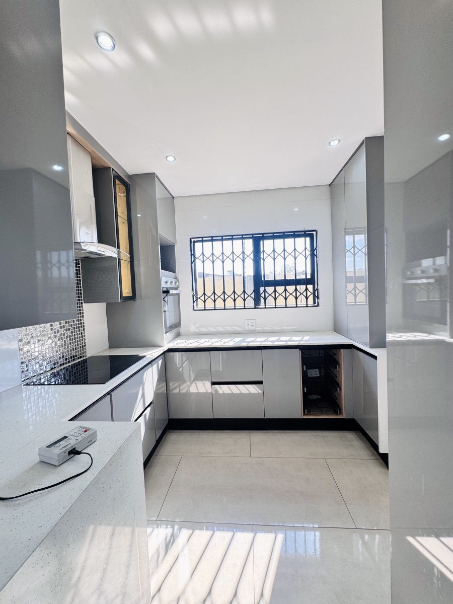 4 Bedroom Property for Sale in Aerorand Mpumalanga