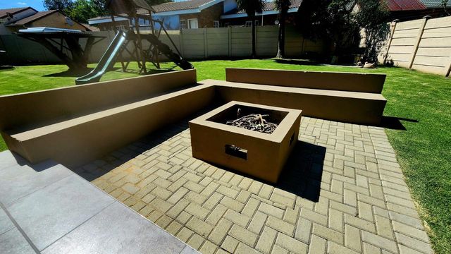To Let 4 Bedroom Property for Rent in Noordrand Mpumalanga