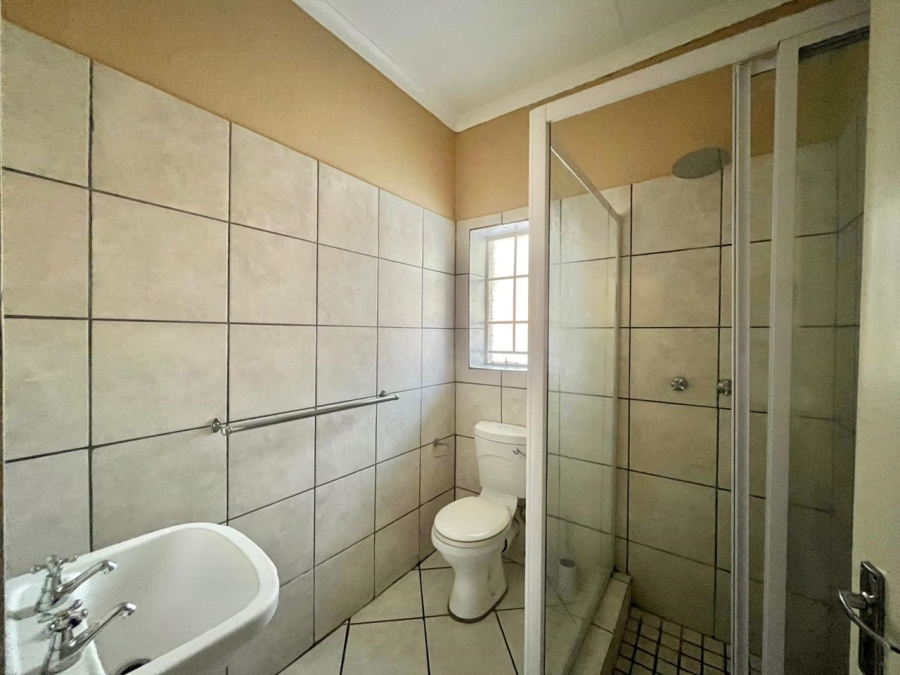 1 Bedroom Property for Sale in Nelspruit Ext 4 Mpumalanga