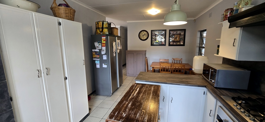 5 Bedroom Property for Sale in Colts Hill Mpumalanga