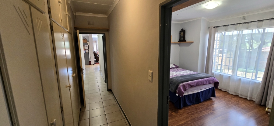 5 Bedroom Property for Sale in Colts Hill Mpumalanga