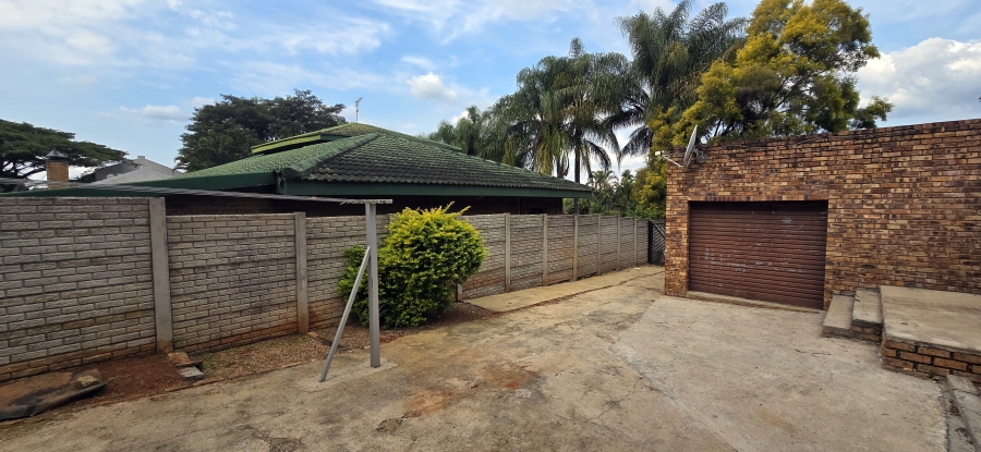 5 Bedroom Property for Sale in Colts Hill Mpumalanga