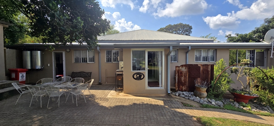 5 Bedroom Property for Sale in White River Mpumalanga