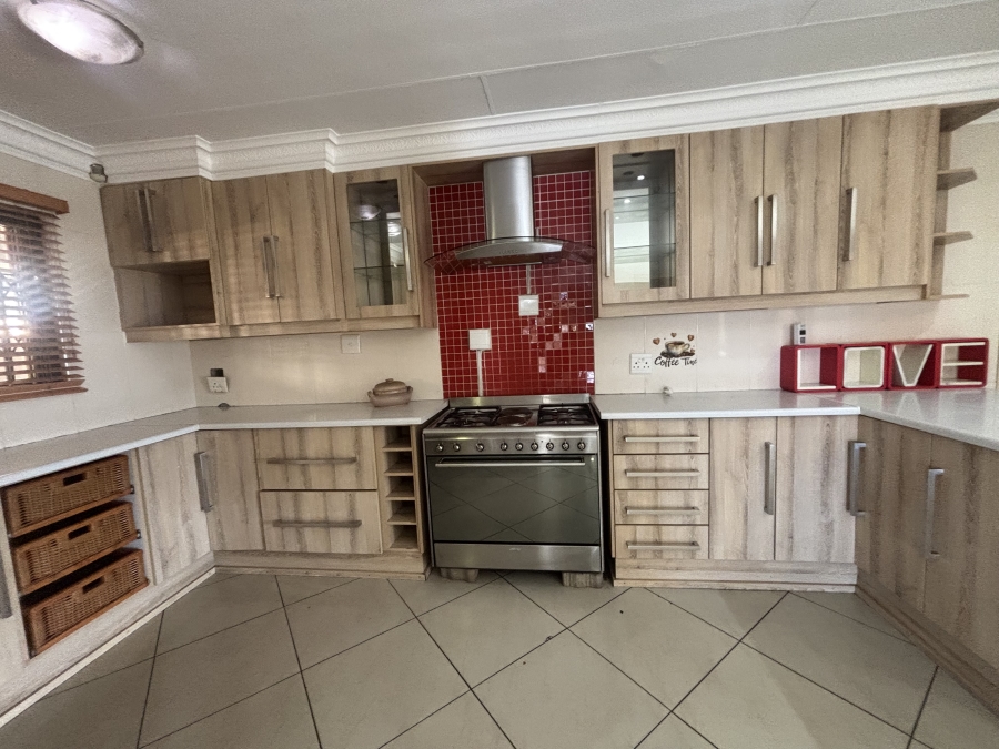 3 Bedroom Property for Sale in Model Park Mpumalanga
