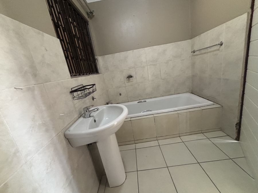 3 Bedroom Property for Sale in Model Park Mpumalanga