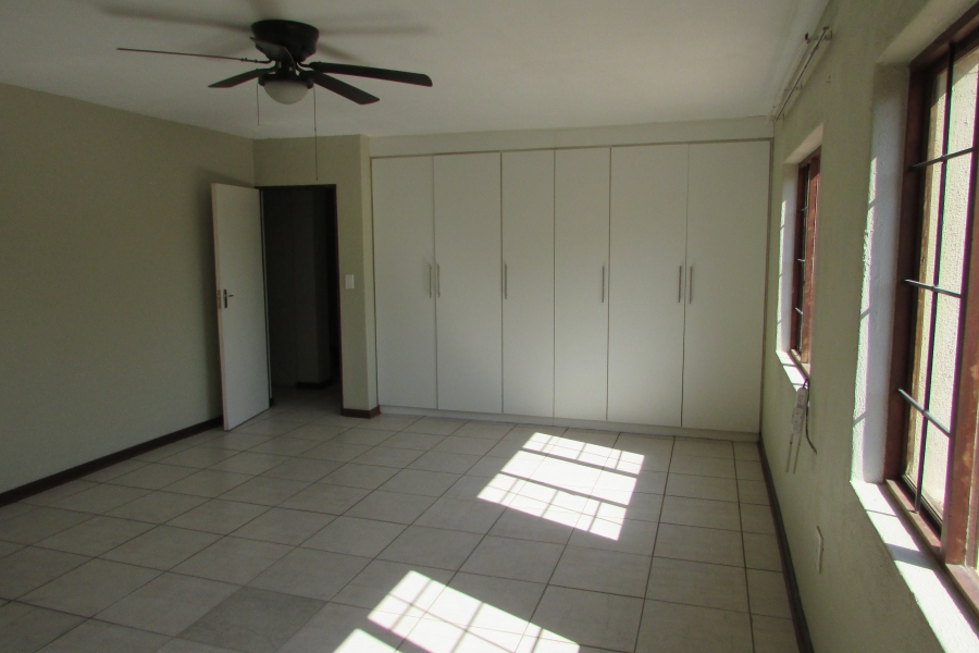 3 Bedroom Property for Sale in Stonehenge Ext 6 Mpumalanga