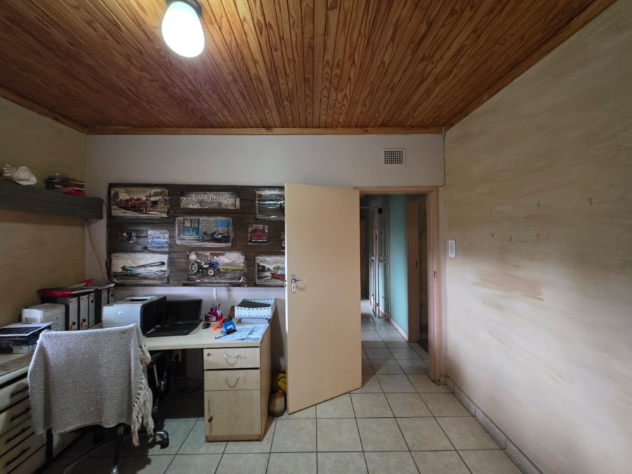 4 Bedroom Property for Sale in Rietkol AH Mpumalanga