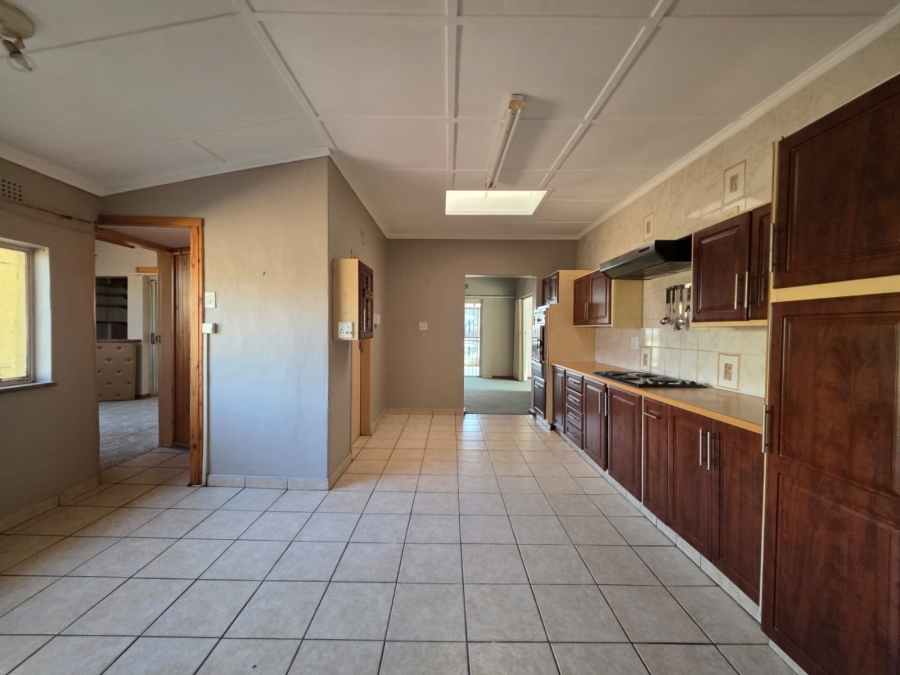 4 Bedroom Property for Sale in Rietkol AH Mpumalanga