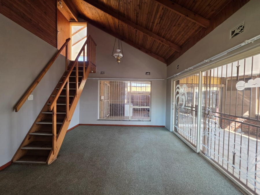 4 Bedroom Property for Sale in Rietkol AH Mpumalanga