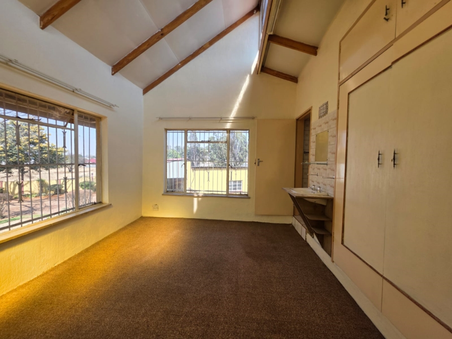 4 Bedroom Property for Sale in Rietkol AH Mpumalanga