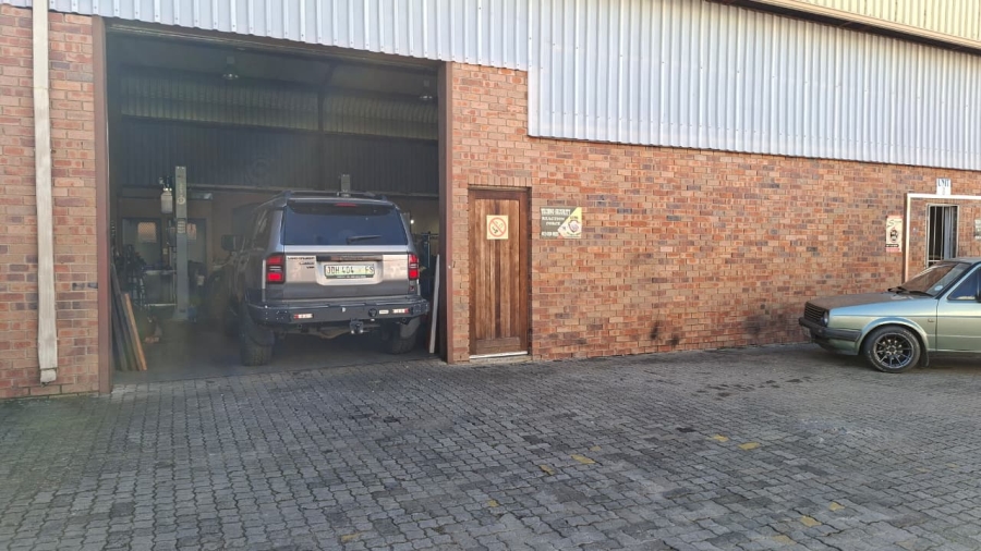 To Let Commercial Property for Rent in Riverside Park Mpumalanga