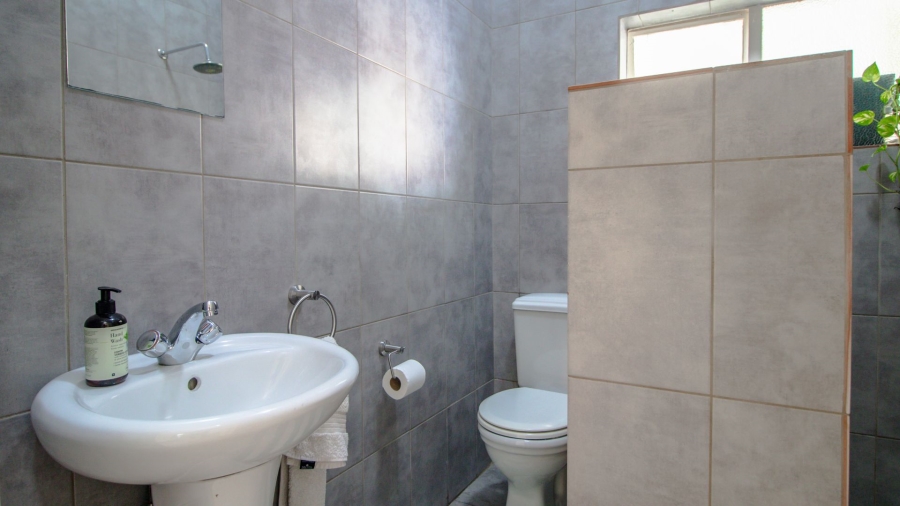 To Let 3 Bedroom Property for Rent in Mataffin Mpumalanga