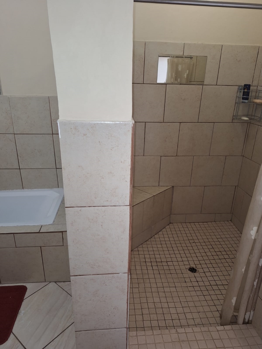 3 Bedroom Property for Sale in Msholozi Mpumalanga