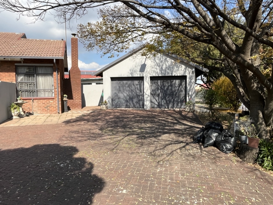 4 Bedroom Property for Sale in Secunda Mpumalanga
