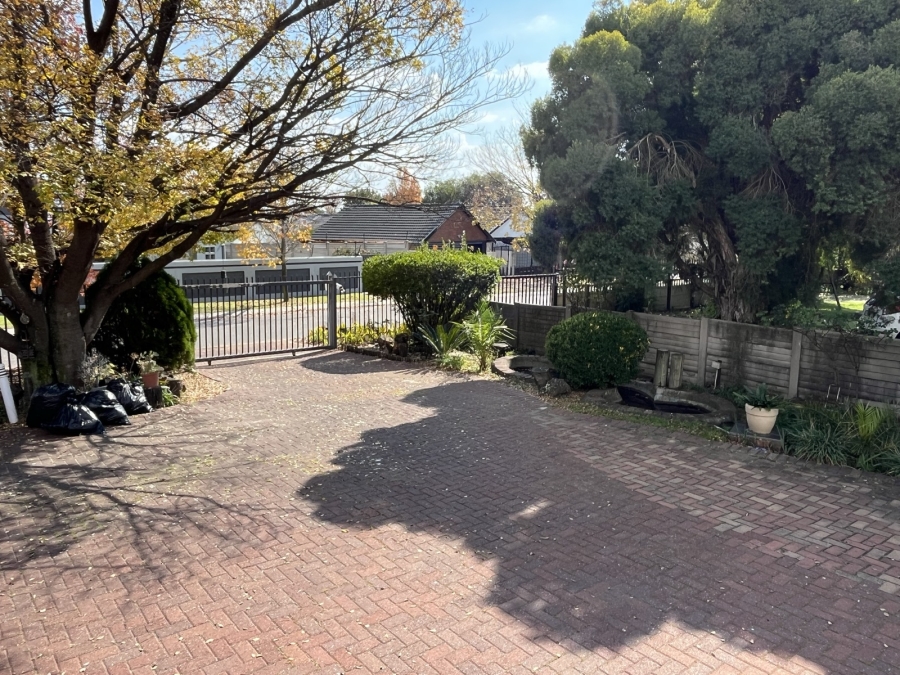 4 Bedroom Property for Sale in Secunda Mpumalanga
