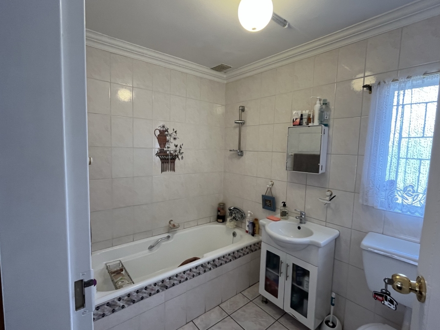 4 Bedroom Property for Sale in Secunda Mpumalanga