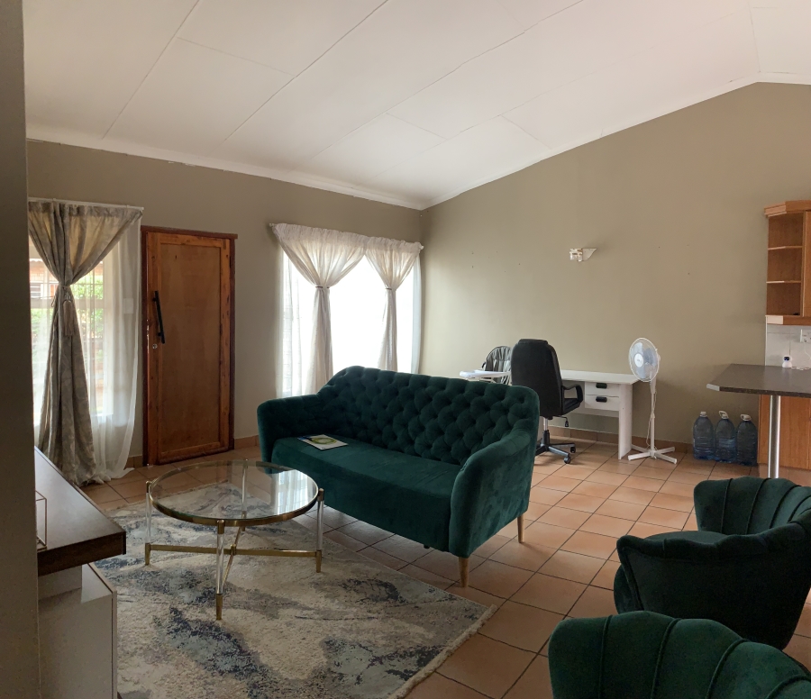 To Let 2 Bedroom Property for Rent in Middelburg Central Mpumalanga