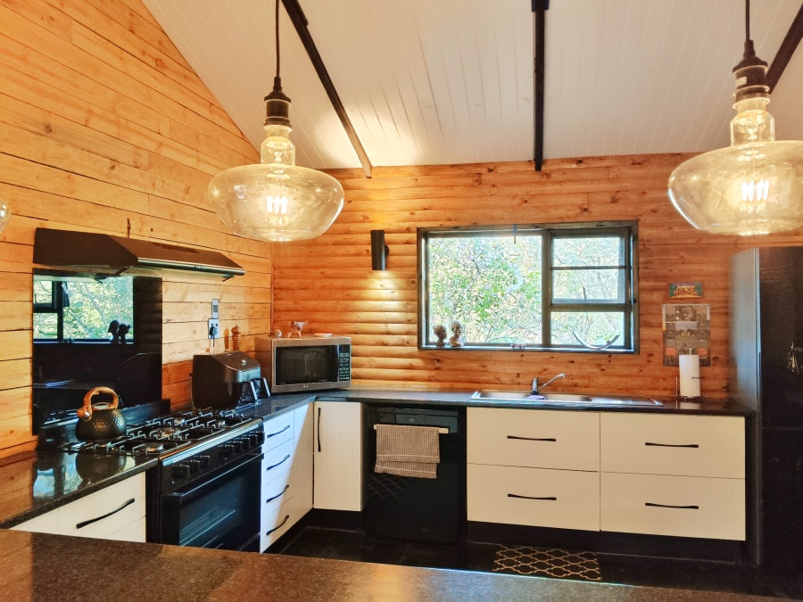 3 Bedroom Property for Sale in Marloth Park Mpumalanga