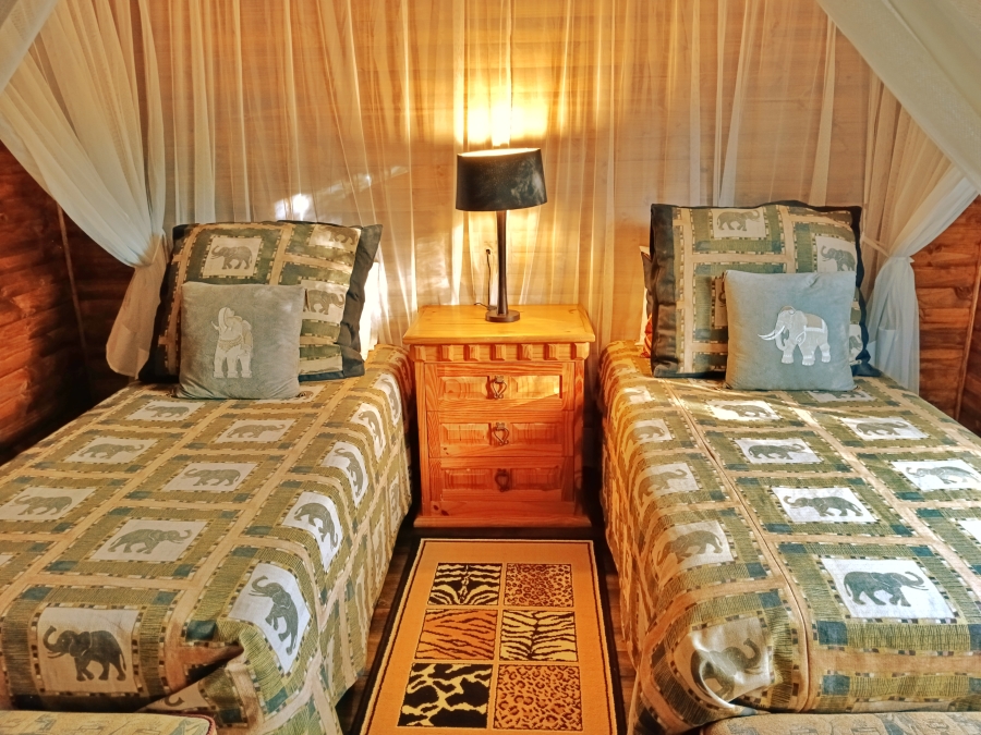 3 Bedroom Property for Sale in Marloth Park Mpumalanga