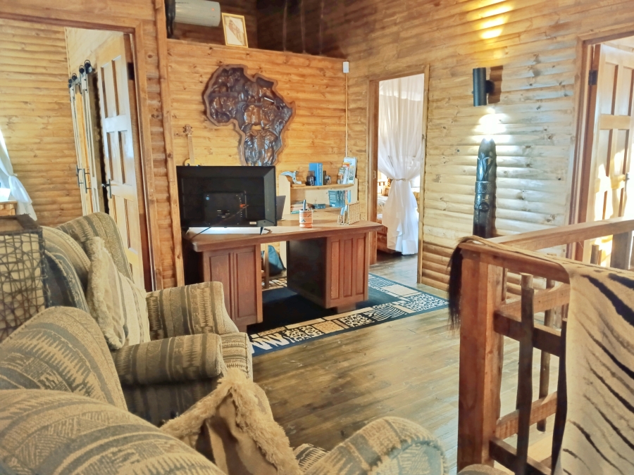 3 Bedroom Property for Sale in Marloth Park Mpumalanga