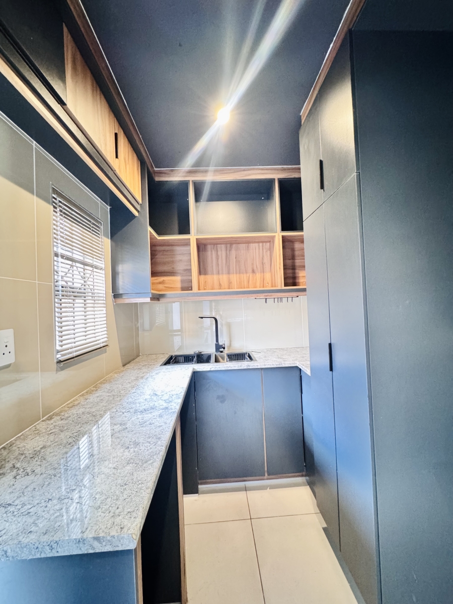 5 Bedroom Property for Sale in Mineralia Mpumalanga