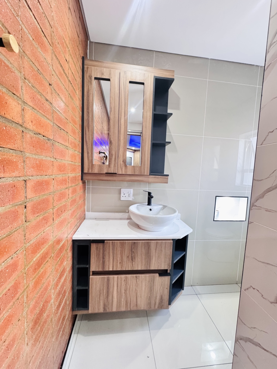 4 Bedroom Property for Sale in Aerorand Mpumalanga