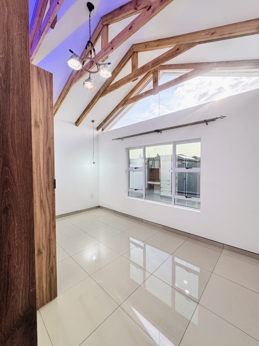 4 Bedroom Property for Sale in Aerorand Mpumalanga