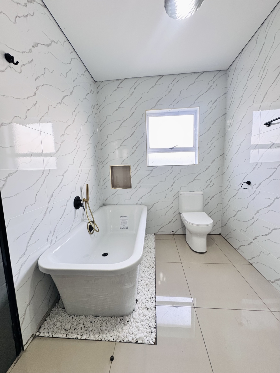4 Bedroom Property for Sale in Aerorand Mpumalanga