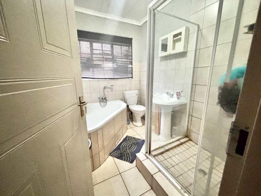 3 Bedroom Property for Sale in Noordrand Mpumalanga