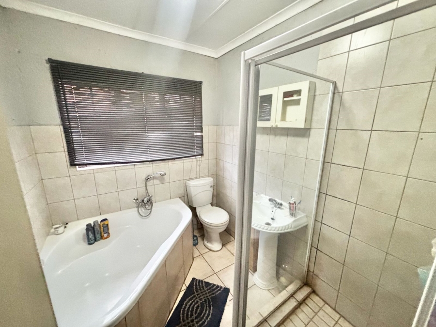 3 Bedroom Property for Sale in Noordrand Mpumalanga