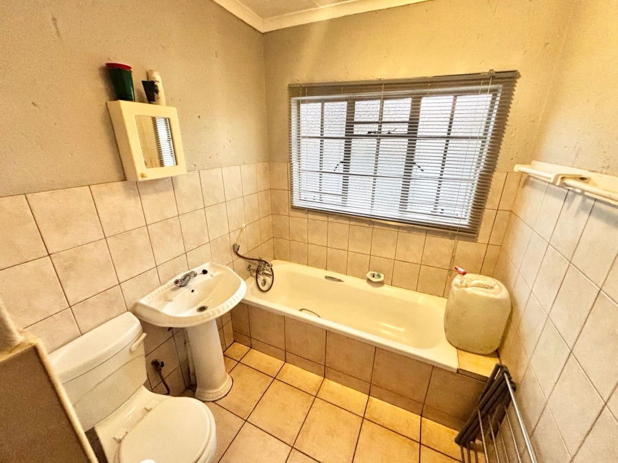 3 Bedroom Property for Sale in Noordrand Mpumalanga