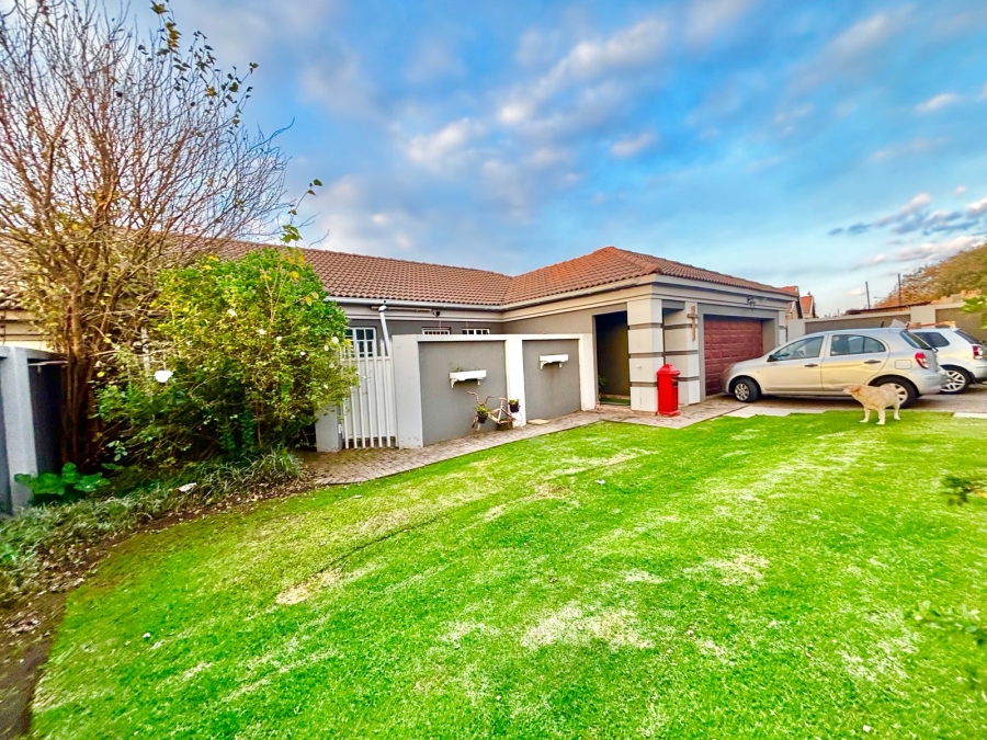 3 Bedroom Property for Sale in Noordrand Mpumalanga