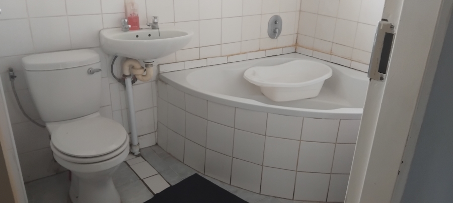 2 Bedroom Property for Sale in Witbank Ext 5 Mpumalanga