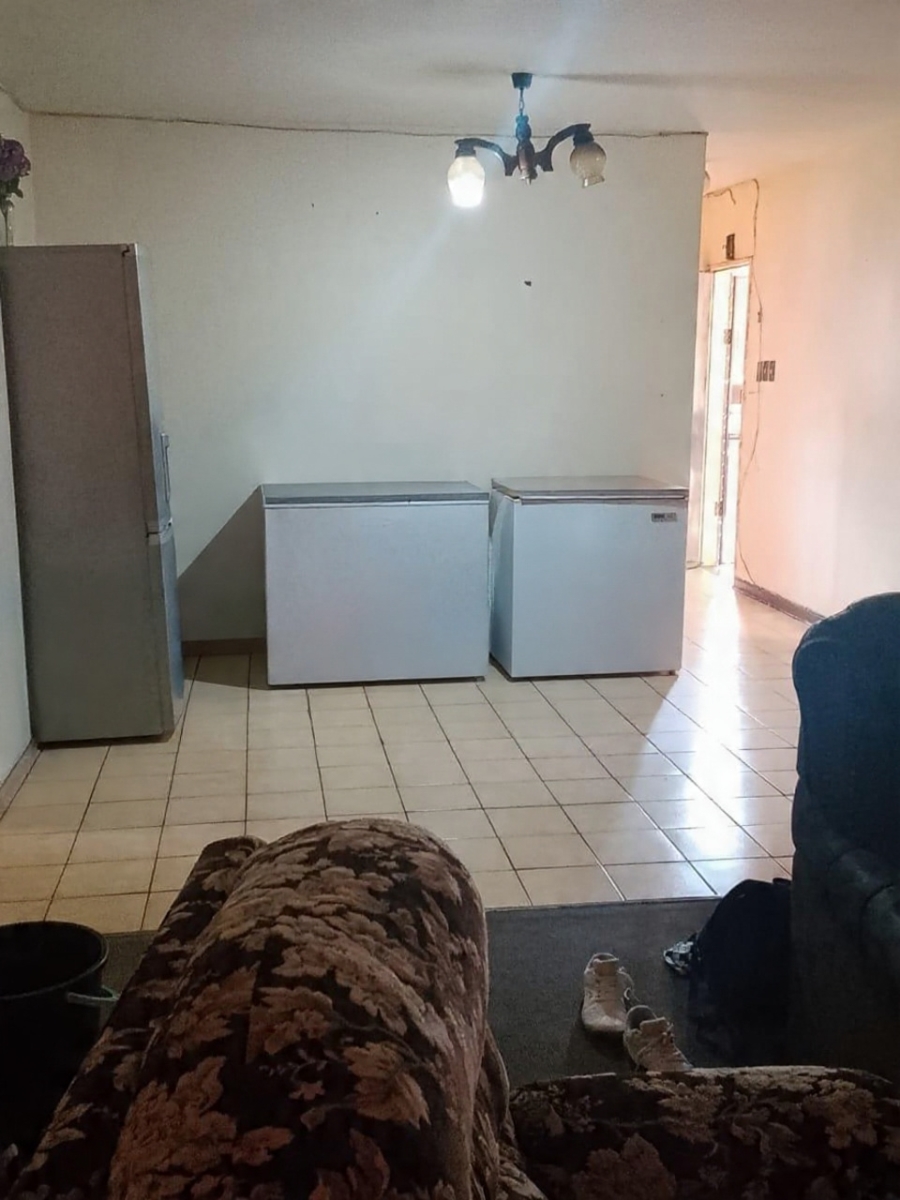 2 Bedroom Property for Sale in Witbank Ext 5 Mpumalanga