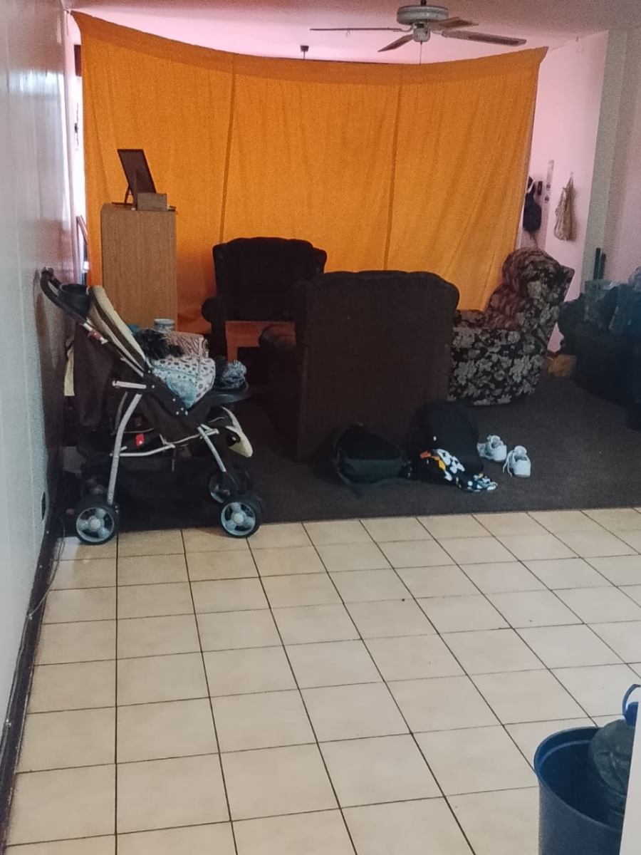 2 Bedroom Property for Sale in Witbank Ext 5 Mpumalanga