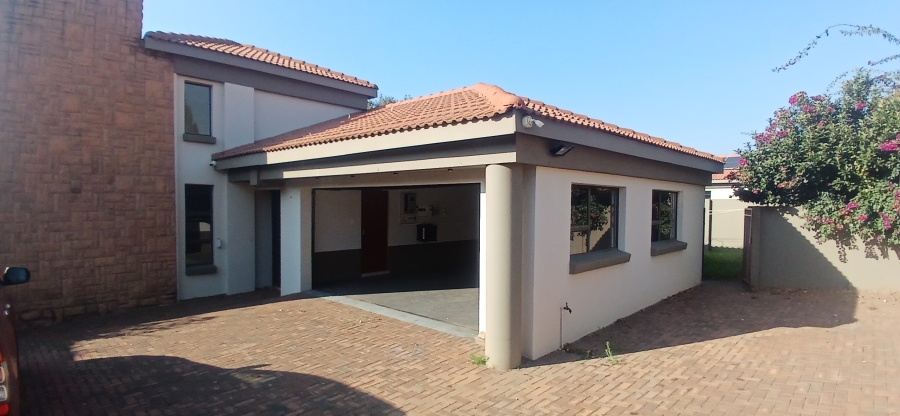 3 Bedroom Property for Sale in Ben Fleur Mpumalanga