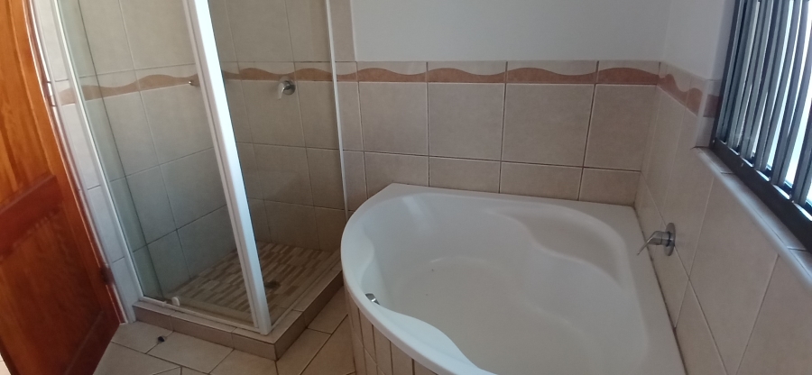 3 Bedroom Property for Sale in Ben Fleur Mpumalanga