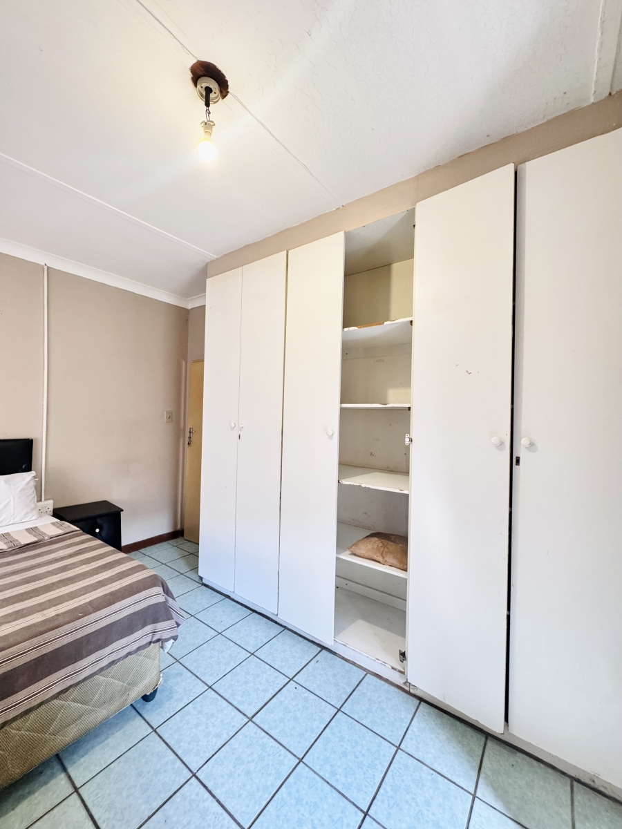 10 Bedroom Property for Sale in Witbank Ext 8 Mpumalanga