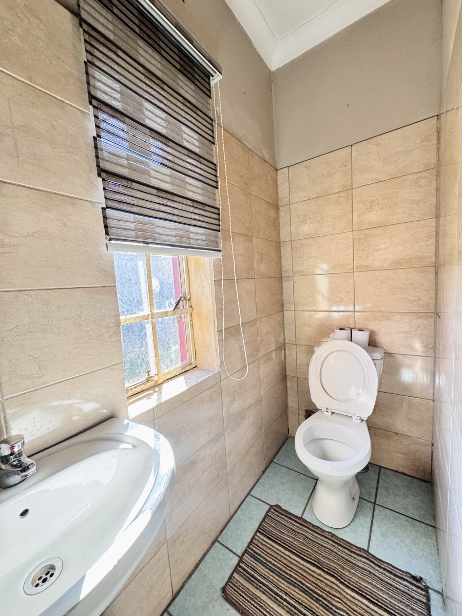 10 Bedroom Property for Sale in Witbank Ext 8 Mpumalanga