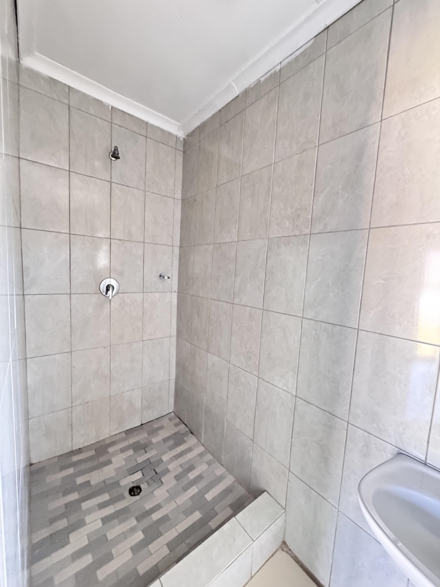 10 Bedroom Property for Sale in Witbank Ext 8 Mpumalanga