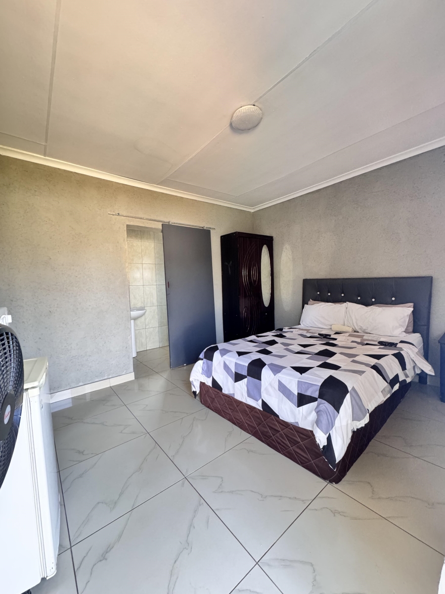 10 Bedroom Property for Sale in Witbank Ext 8 Mpumalanga