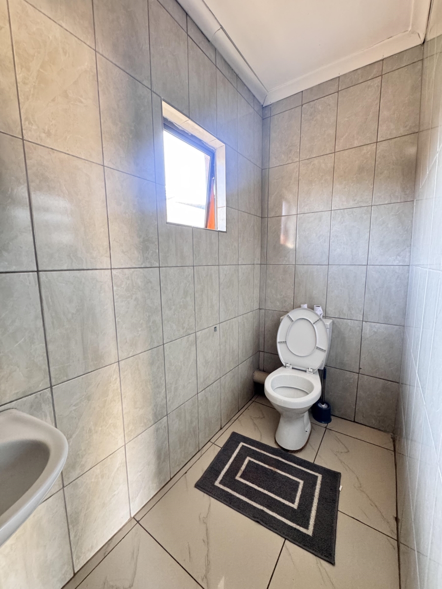 10 Bedroom Property for Sale in Witbank Ext 8 Mpumalanga
