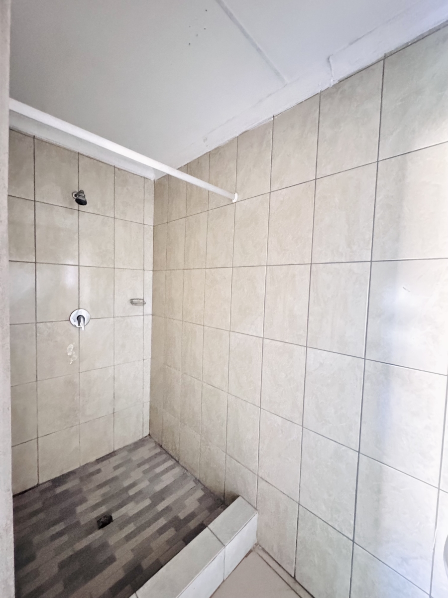10 Bedroom Property for Sale in Witbank Ext 8 Mpumalanga