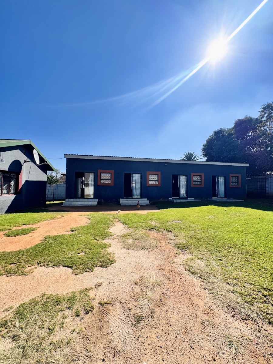 10 Bedroom Property for Sale in Witbank Ext 8 Mpumalanga