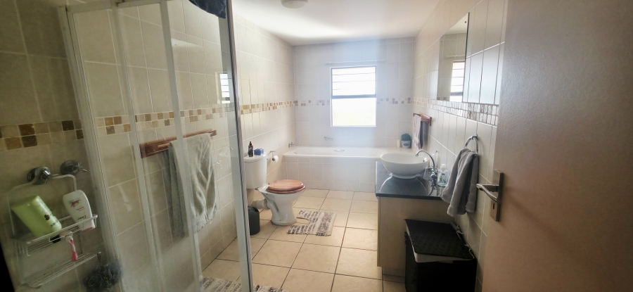 4 Bedroom Property for Sale in Ben Fleur Mpumalanga